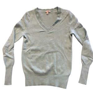 Halogen Women’s 100% Cashmere V-Neck Green Pullover Sweater XS Long Sleeves